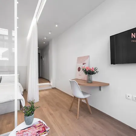 V1 & Apartments, Nilie Hospitality Mgmt Apartman