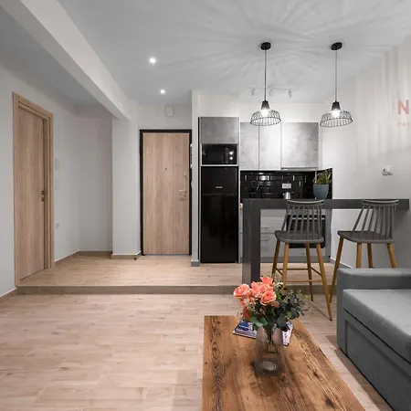 V1 & Apartments, Nilie Hospitality Mgmt Apartment *