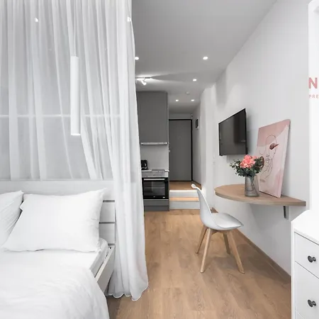 Apartment V1 & Apartments, Nilie Hospitality Mgmt *
