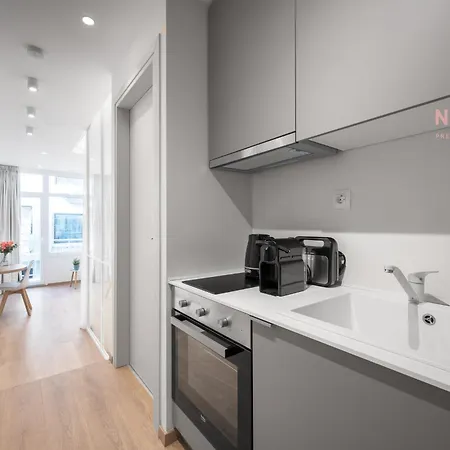 V1 & Apartments, Nilie Hospitality Mgmt