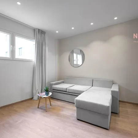 V1 & Apartments, Nilie Hospitality Mgmt Apartment
