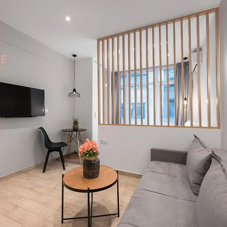 V1 & Apartments, Nilie Hospitality Mgmt