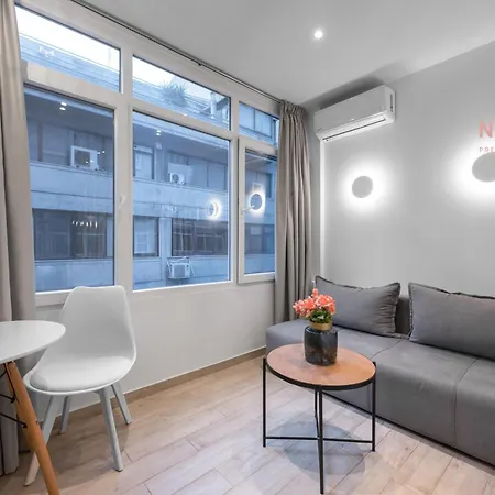 V1 & Apartments, Nilie Hospitality Mgmt Apartment